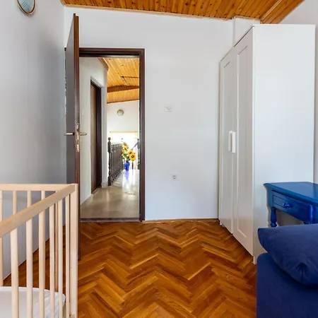 Kuca Kala C Holiday home *