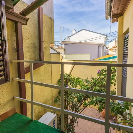 Holiday home Kuca Kala C