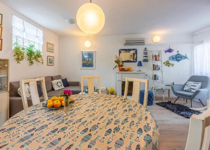 Kuca Kala C Hébergement de vacances *